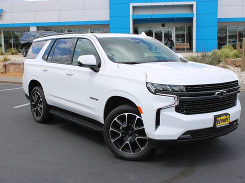 Used 2022 Chevrolet Tahoe RST w/ Luxury Package AWD/4WD image 2