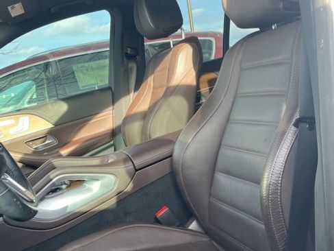 Used 2022 Mercedes-Benz GLE 350 4MATIC image 4