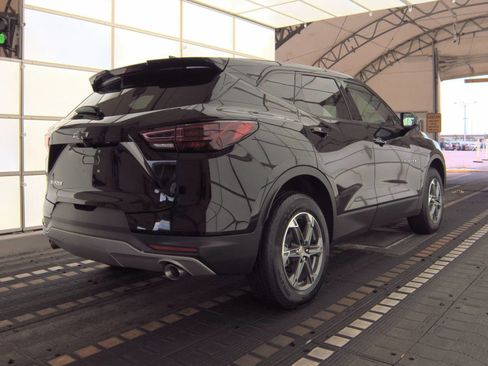 Used 2023 Chevrolet Blazer LT FWD image 7