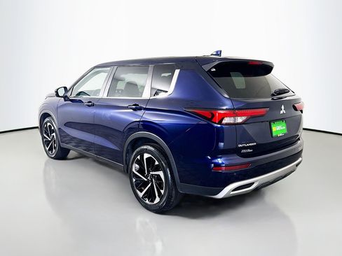 Used 2022 Mitsubishi Outlander SE FWD image 7