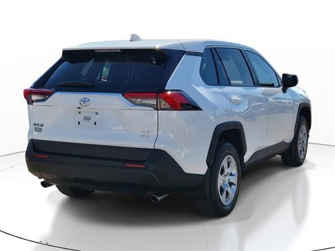 Used 2024 Toyota RAV4 LE image 3