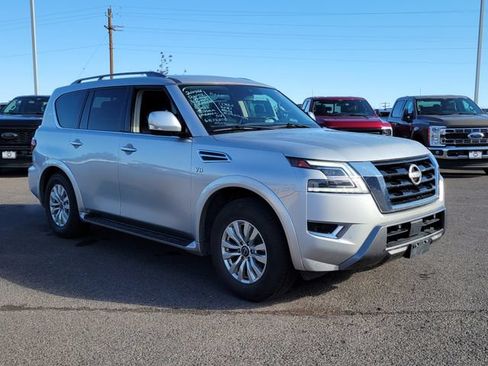 Used 2021 Nissan Armada SV AWD/4WD image 4