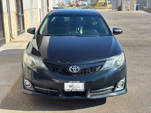 Used 2012 Toyota Camry SE w/ Convenience Pkg FWD image 9