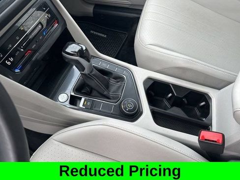 Used 2024 Volkswagen Tiguan Wolfsburg Edition AWD/4WD image 24