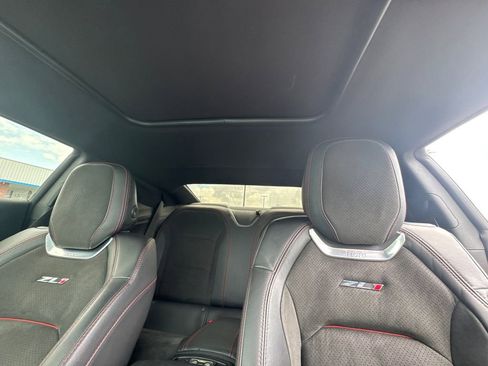 Used 2022 Chevrolet Camaro ZL1 RWD image 26