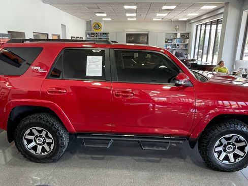 Used 2021 Toyota 4Runner TRD Off-Road Premium w/ Moonroof Package image 6