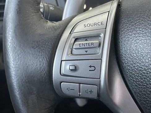 Used 2016 Nissan Altima 3.5 SL FWD image 9