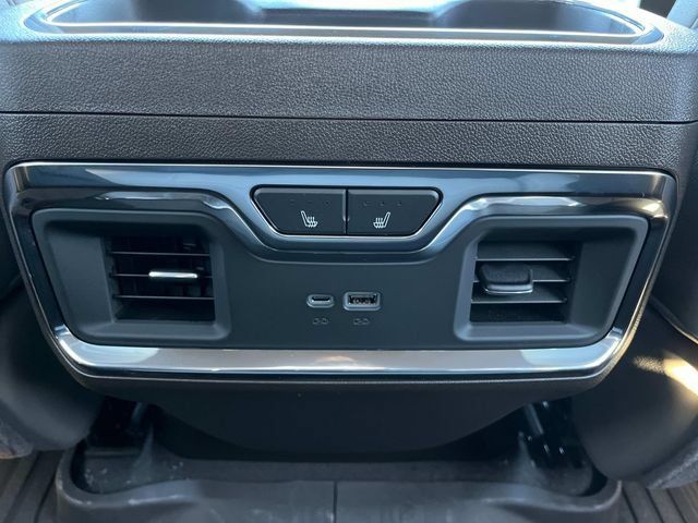 New 2025 GMC Sierra 2500 SLT w/ SLT Premium Package AWD/4WD image 20