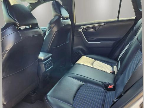 Used 2019 Toyota RAV4 XSE AWD/4WD image 15