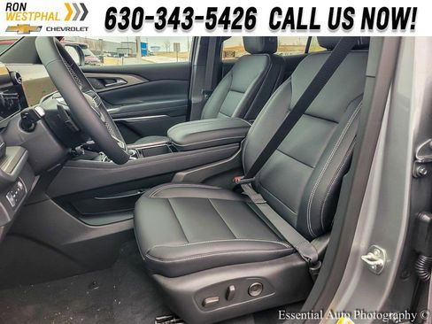 New 2026 Chevrolet Traverse LT w/ Midnight/Sport Edition image 8