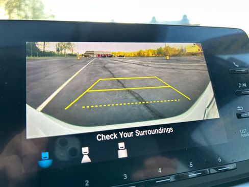 Used 2018 Honda Accord LX image 14