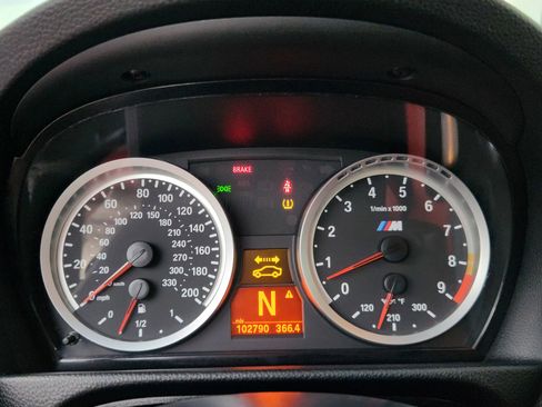 Used 2010 BMW M3 Coupe RWD image 12