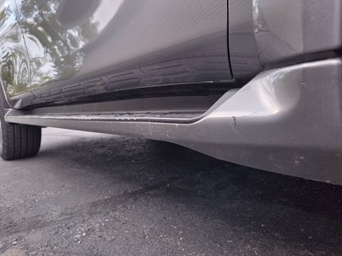 Used 2019 INFINITI QX80 Luxe image 40