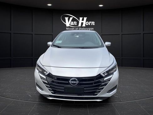 New 2025 Nissan Versa SV w/ Trunk Package image 9