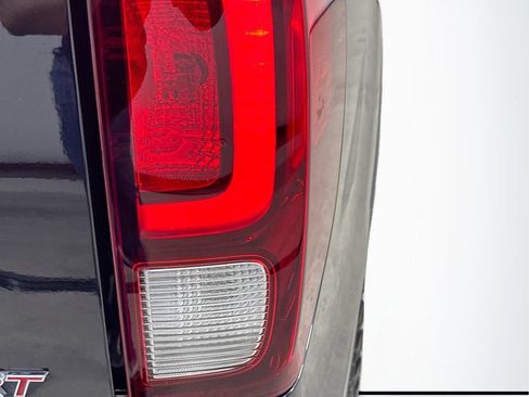 Used 2024 Honda Ridgeline Sport image 30
