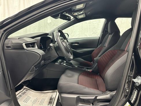 Used 2026 Toyota Corolla SE FWD image 14