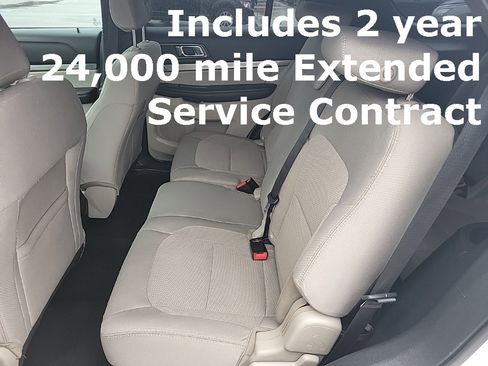 Used 2019 Ford Explorer XLT image 32