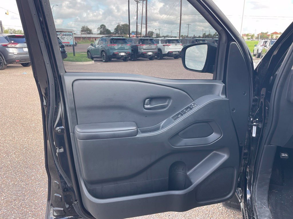 Certified 2026 Nissan Frontier S w/ Tow Package RWD image 13