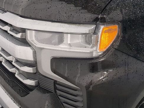 Used 2023 Chevrolet Silverado 1500 LTZ image 18