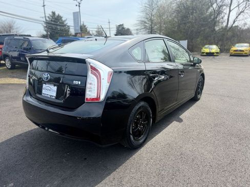 Used 2015 Toyota Prius Three image 5