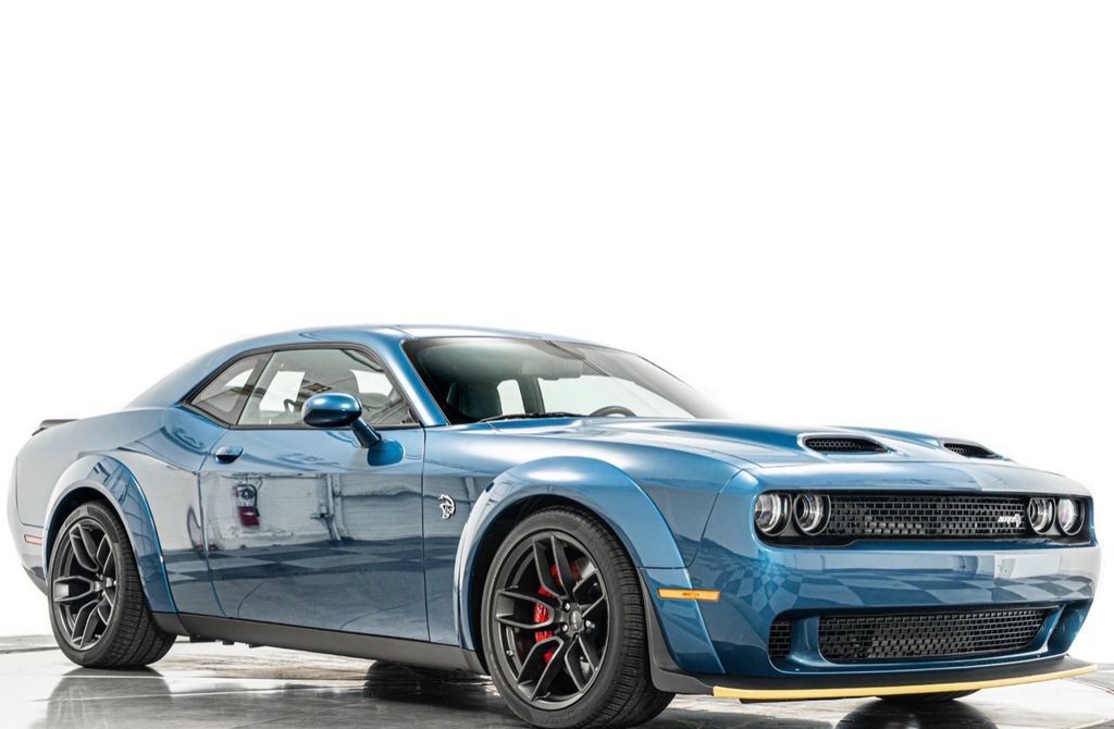 Used 2023 Dodge Challenger SRT Hellcat RWD image 1