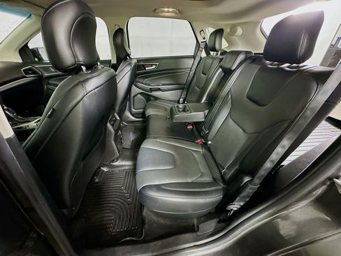 Used 2018 Ford Edge Titanium w/ Equipment Group 302A image 26