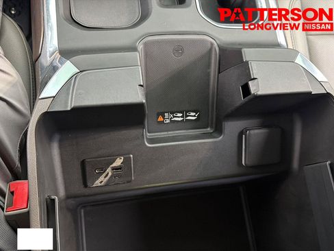 Used 2022 GMC Sierra 1500 SLT AWD/4WD image 15