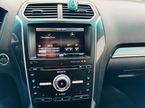 Used 2016 Ford Explorer Sport image 11