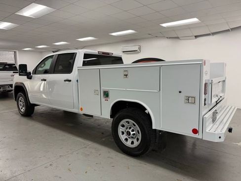 New 2026 GMC Sierra 3500 Pro w/ Convenience Package image 9