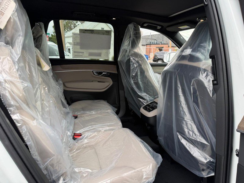 New 2027 Volvo XC90 B5 Core AWD/4WD image 6