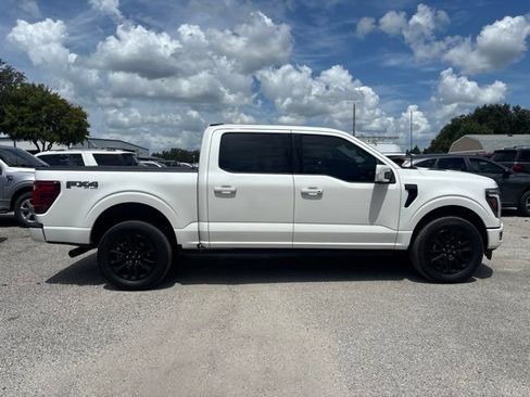 Used 2025 Ford F150 Platinum w/ FX4 Off-Road Package AWD/4WD image 4
