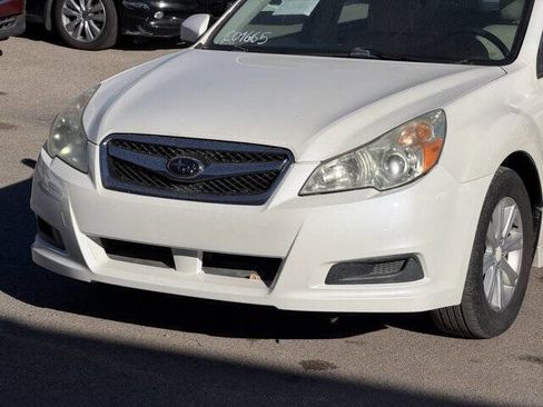 Used 2011 Subaru Legacy 2.5i Premium image 10