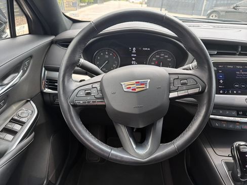 Used 2023 Cadillac XT4 Premium Luxury w/ Technology Package FWD image 14