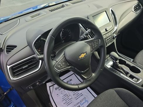 Used 2024 Chevrolet Equinox LT FWD image 22