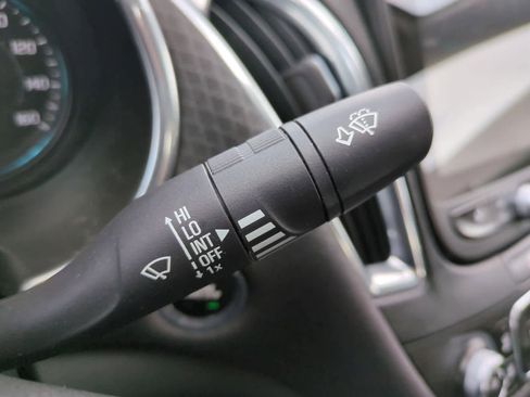 Used 2018 Chevrolet Malibu LT image 25