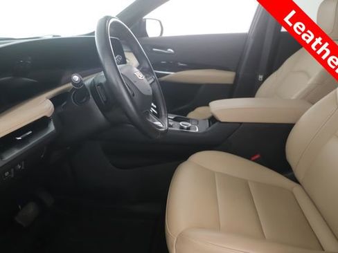 Used 2024 Cadillac XT4 Luxury w/ Trailering Package AWD/4WD image 16