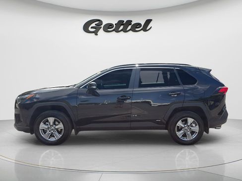 Used 2024 Toyota RAV4 XLE w/ Convenience Package AWD/4WD image 8