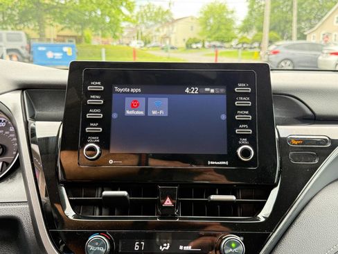 Used 2021 Toyota Camry SE image 46