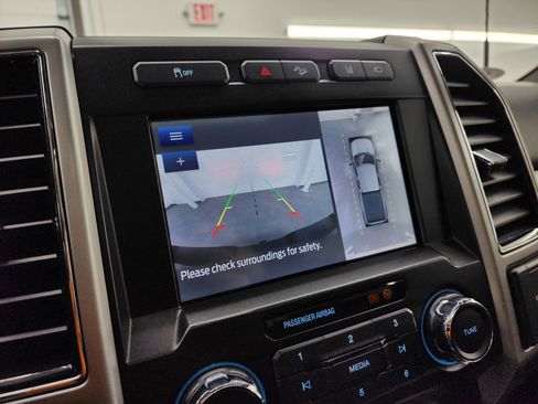 Used 2021 Ford F350 Lariat w/ Lariat Ultimate Package image 17