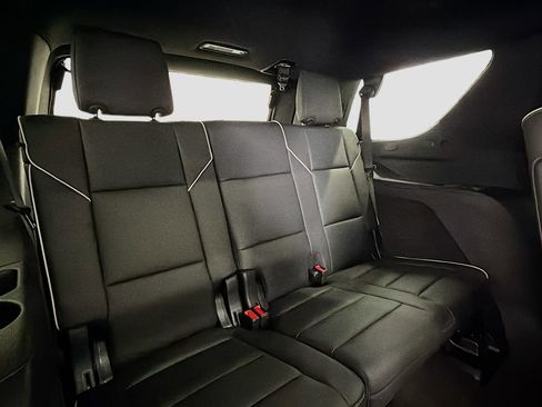 Used 2025 Cadillac Escalade Sport w/ LPO, ONYX Package image 28