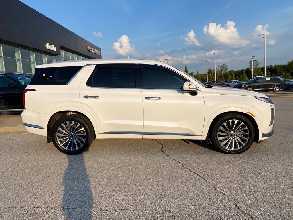 Used 2025 Hyundai Palisade Calligraphy AWD/4WD image 8