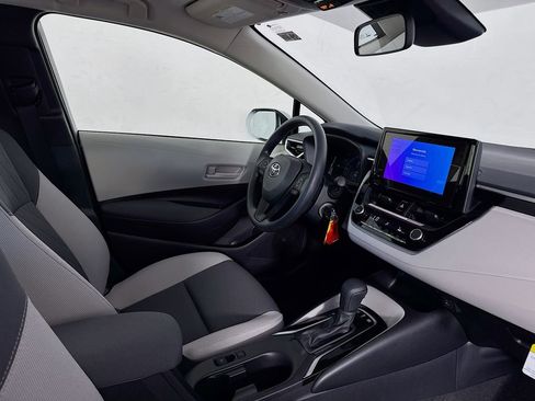New 2026 Toyota Corolla LE image 31