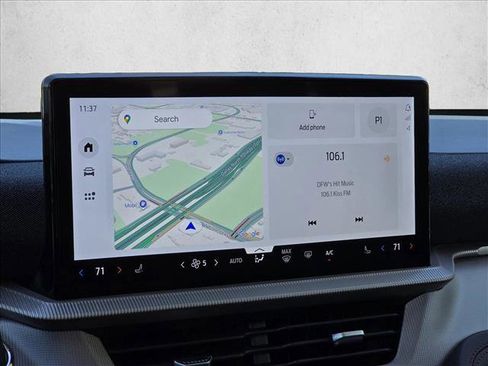 Used 2025 Ford Explorer Active image 22