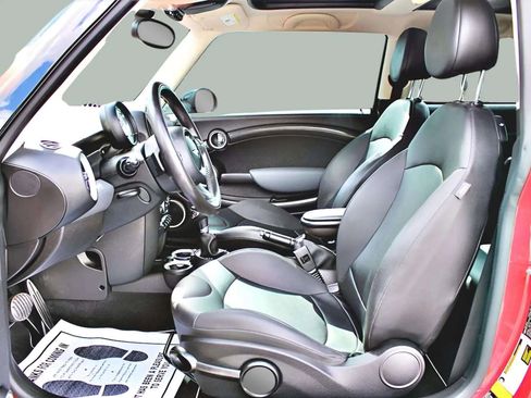 Used 2011 MINI Cooper S image 9