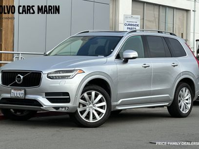 Used 2017 Volvo XC90 T6 Momentum w/ Vision Package
