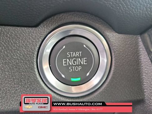 Used 2026 Chevrolet Traverse LT AWD/4WD image 33
