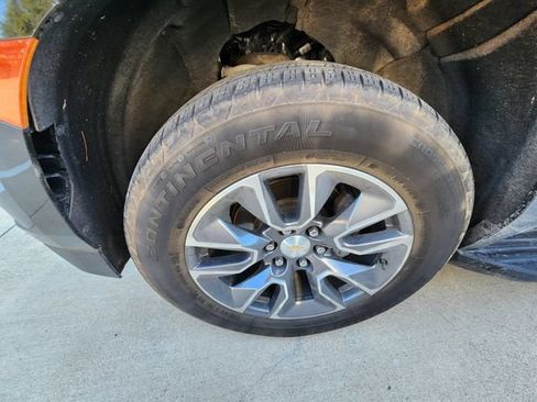 Used 2023 Chevrolet Tahoe LS w/ Driver Alert Package AWD/4WD image 9