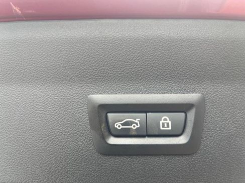 Used 2021 BMW X4 M40i image 10