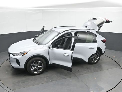 Used 2026 Ford Escape ST-Line image 54