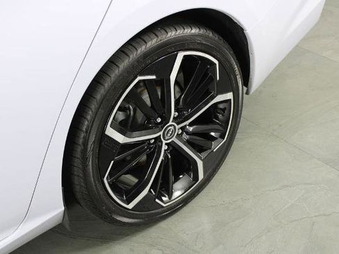 Certified 2023 Nissan Altima 2.5 SR FWD image 13